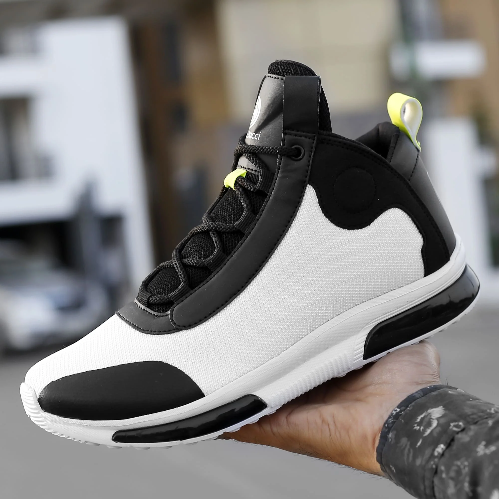 Thumbnail 11